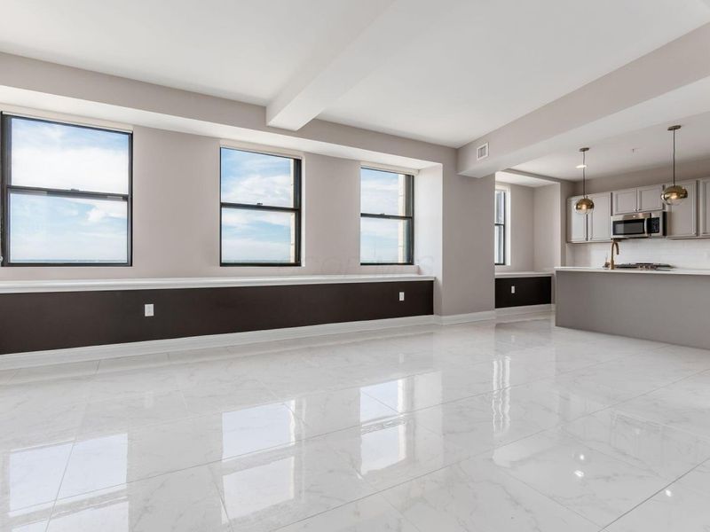 50 W Broad Street, Unit 2702, Columbus, OH 43215 Photo 4