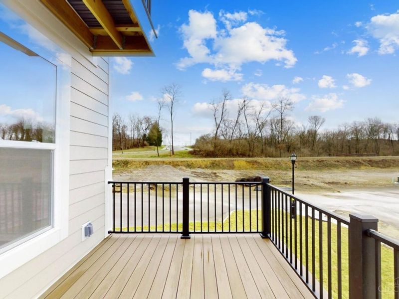 5689 Ohio Trail, Unit 19, Green Township, OH 45248 Photo 8