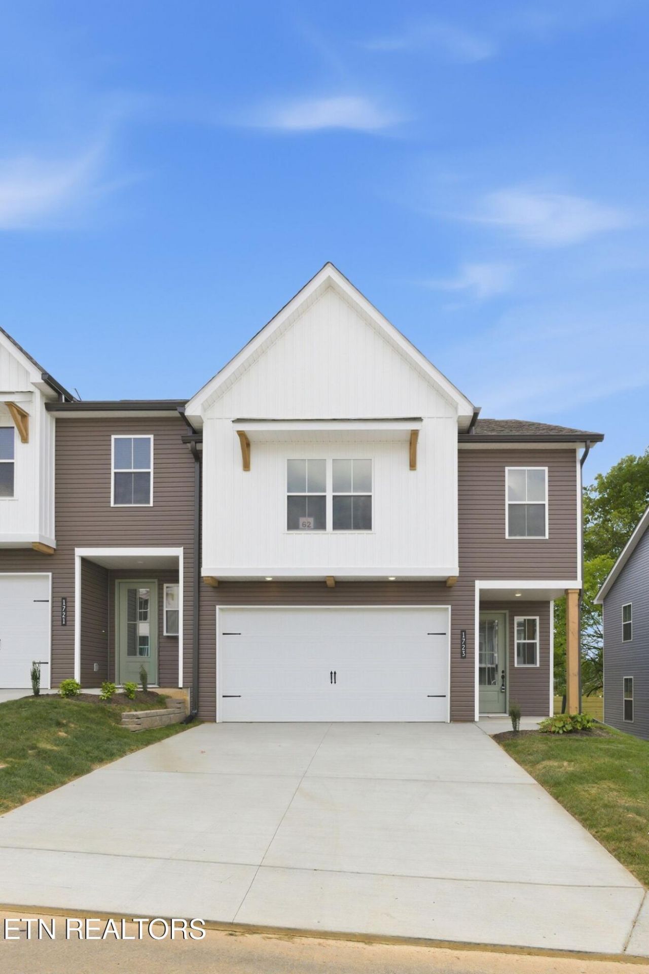 1723 Lateglow Way, Knoxville, TN 37931 Main Photo