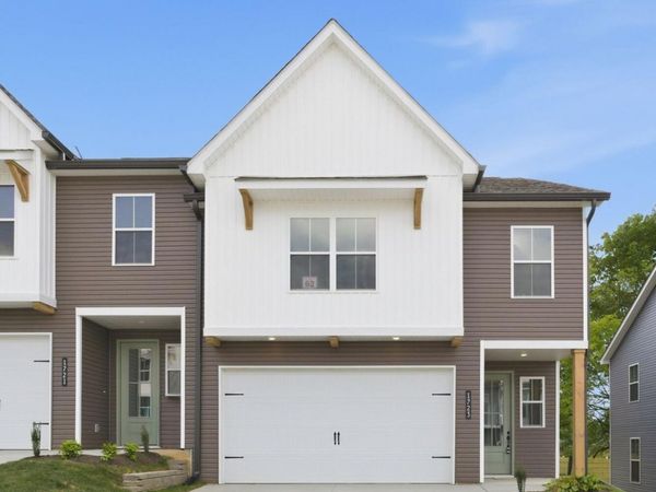 1723 Lateglow Way, Knoxville, TN 37931