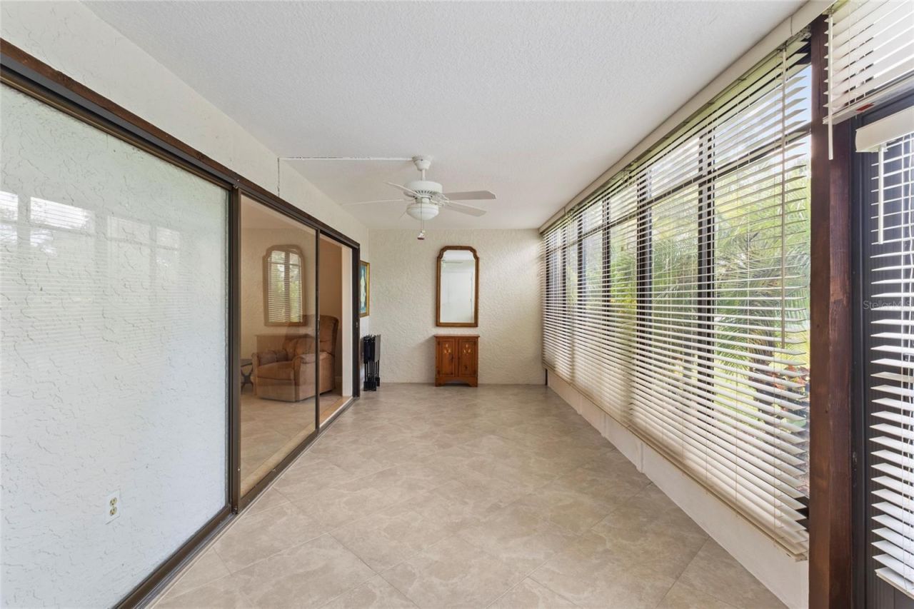 411 Palm Tree Drive, Unit 411, Bradenton, FL 34210 Photo