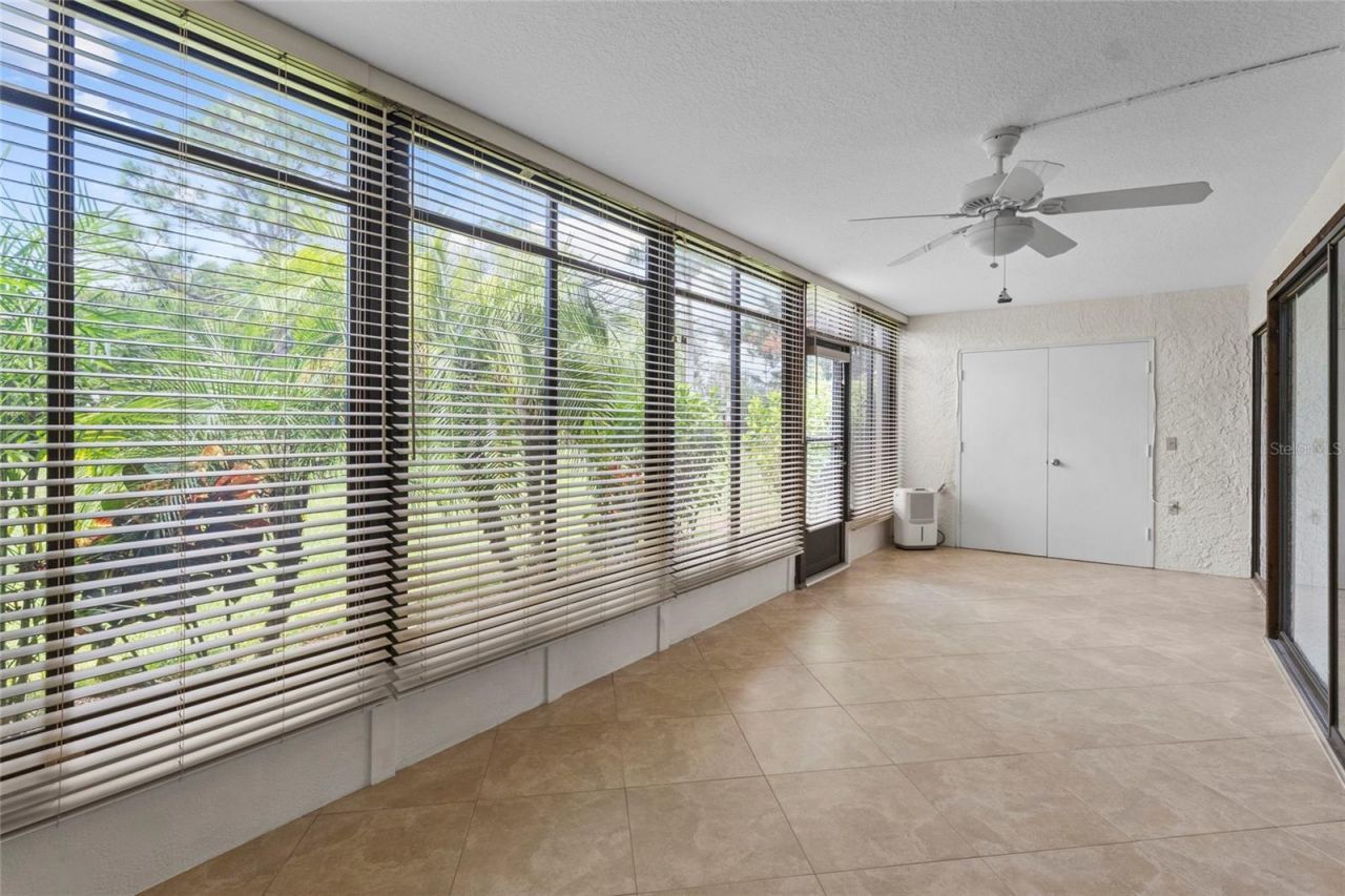 411 Palm Tree Drive, Unit 411, Bradenton, FL 34210 Photo