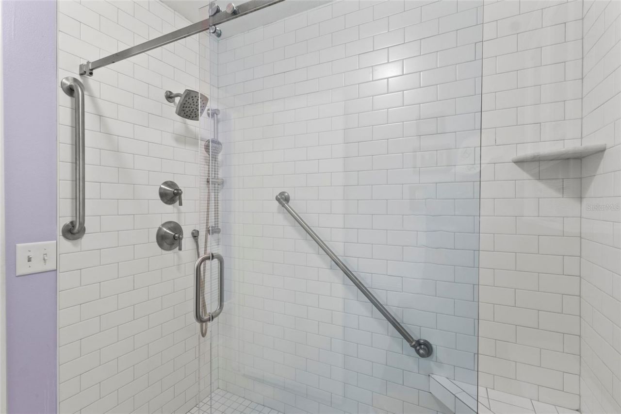 411 Palm Tree Drive, Unit 411, Bradenton, FL 34210 Photo