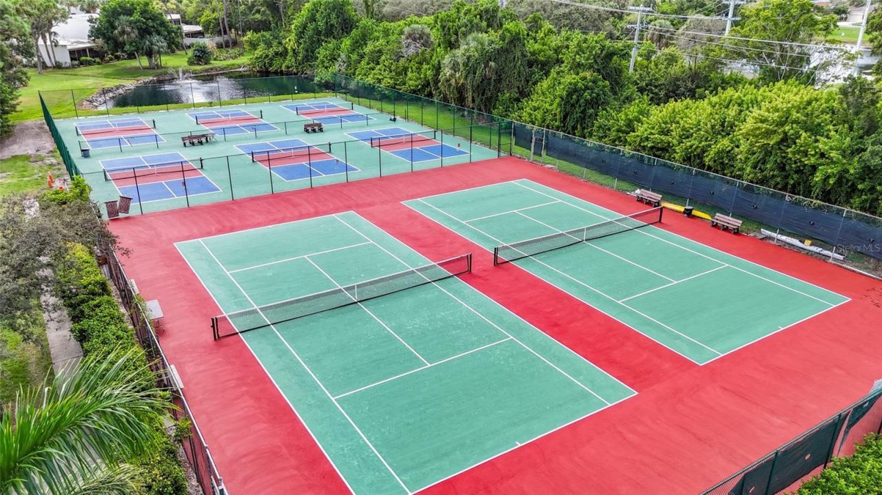 411 Palm Tree Drive, Unit 411, Bradenton, FL 34210 Photo