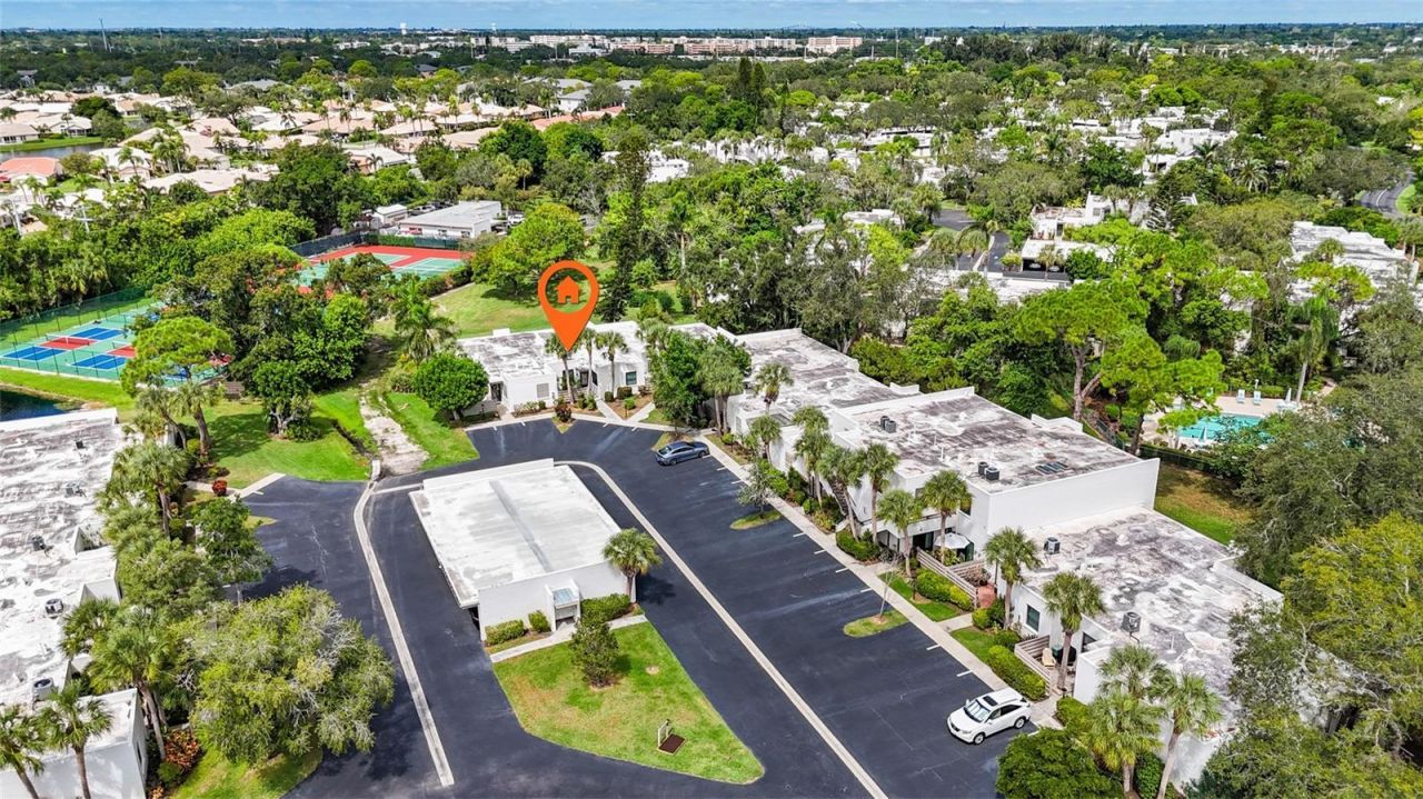 411 Palm Tree Drive, Unit 411, Bradenton, FL 34210 Photo