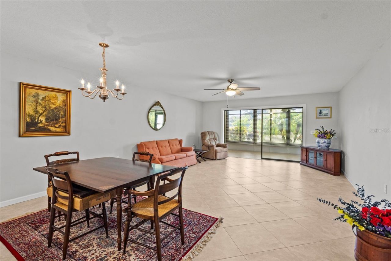 411 Palm Tree Drive, Unit 411, Bradenton, FL 34210 Photo