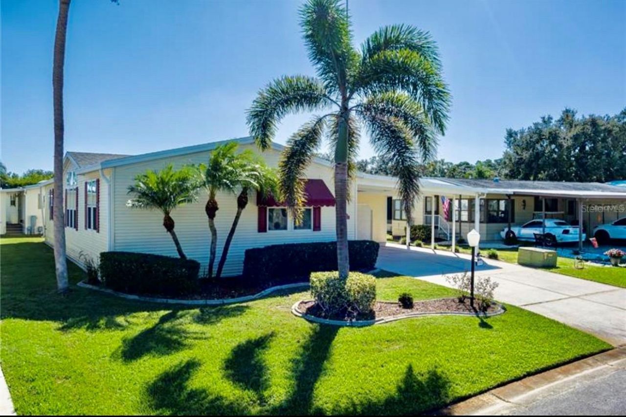 8410 Imperial Circle, Palmetto, FL 34221 Photo