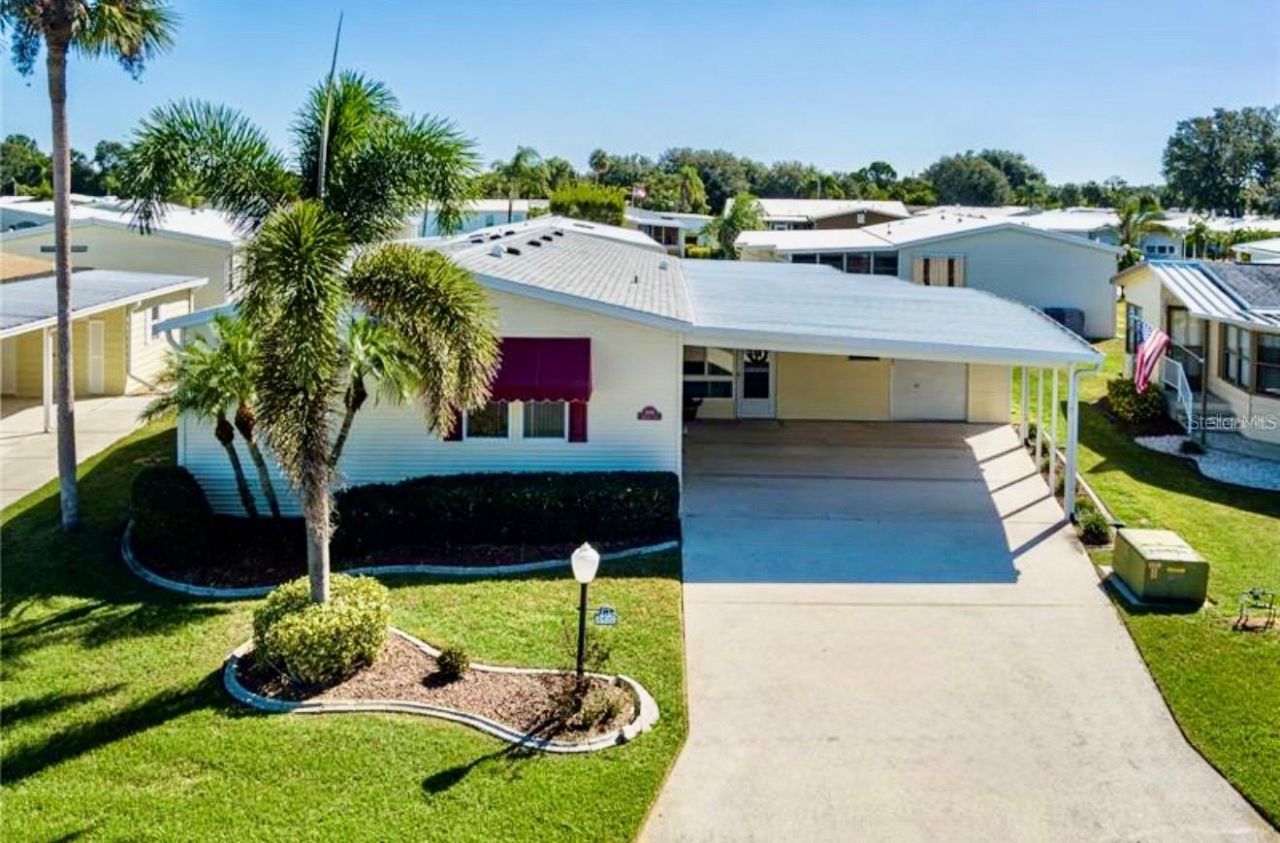 8410 Imperial Circle, Palmetto, FL 34221 Photo