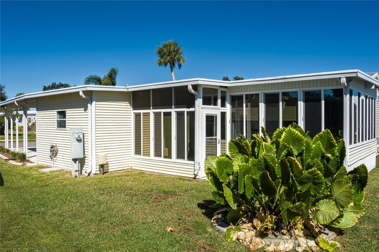 8410 Imperial Circle, Palmetto, FL 34221 Photo