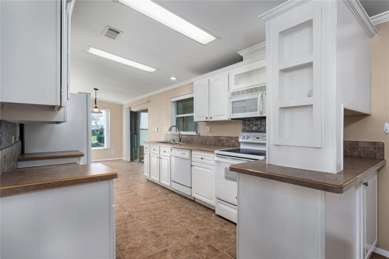 8410 Imperial Circle, Palmetto, FL 34221 Photo