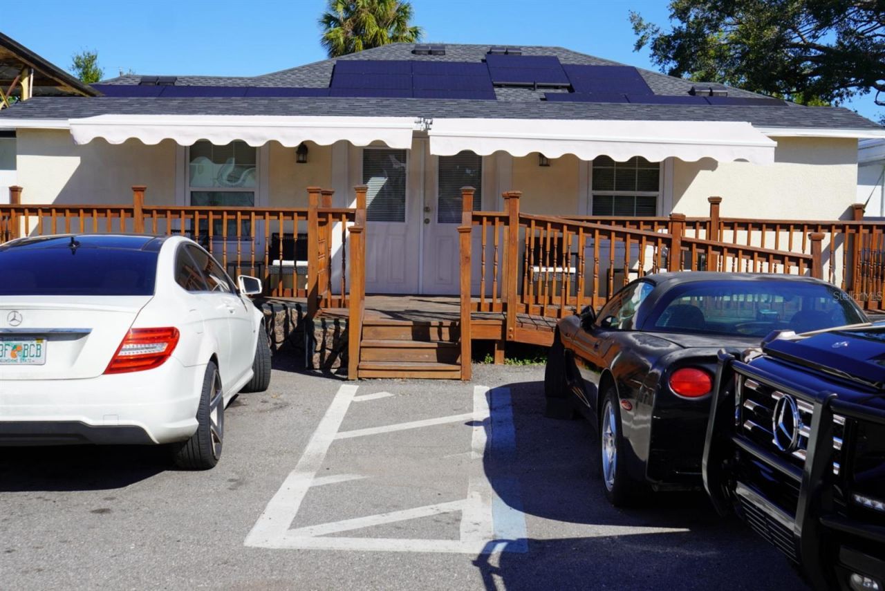 2610 E Dr Martin Luther King Jr Boulevard, Tampa, FL 33610 Photo