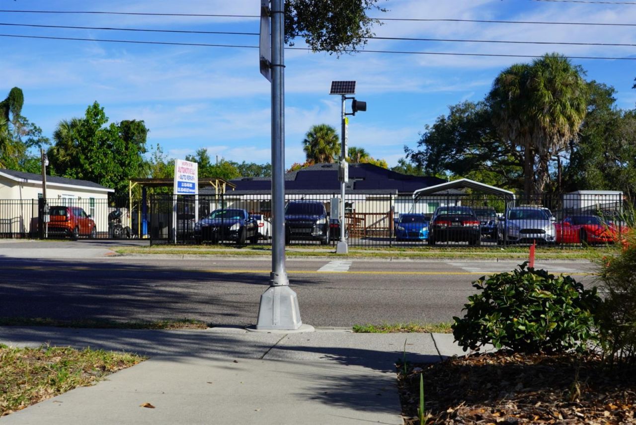 2610 E Dr Martin Luther King Jr Boulevard, Tampa, FL 33610 Photo