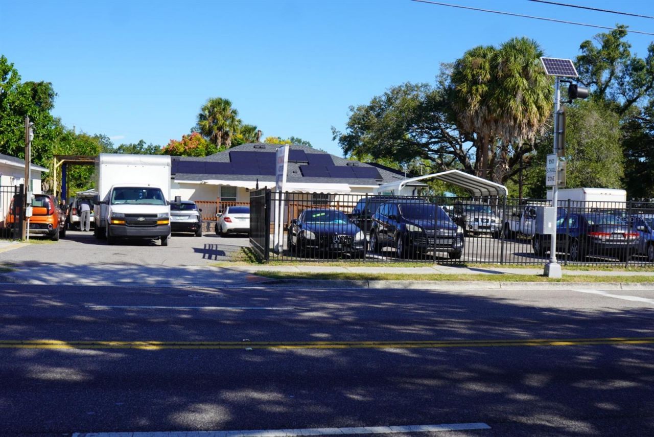 2610 E Dr Martin Luther King Jr Boulevard, Tampa, FL 33610 Photo