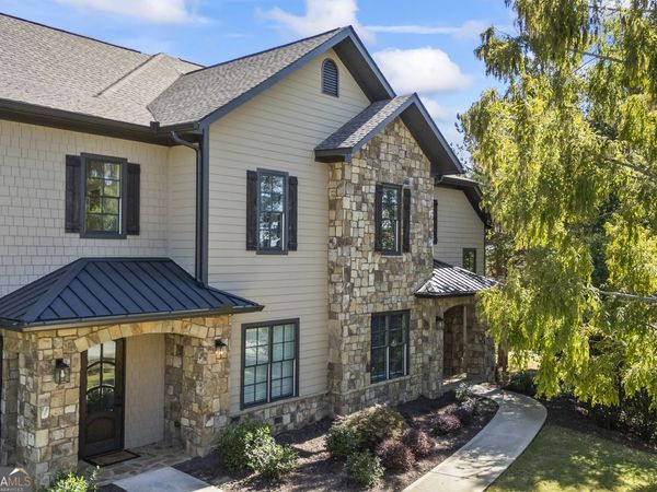 15 Cottage Lane, Toccoa, GA 30577