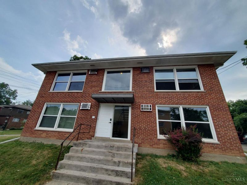 2543 Vera Avenue, Golf Manor, OH 45237 Photo 2