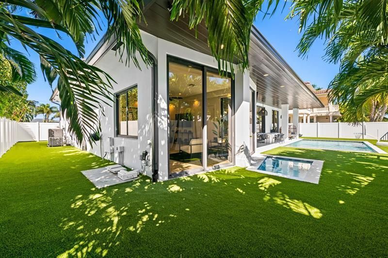 710 NE 69th Street, Boca Raton, FL 33487 Photo