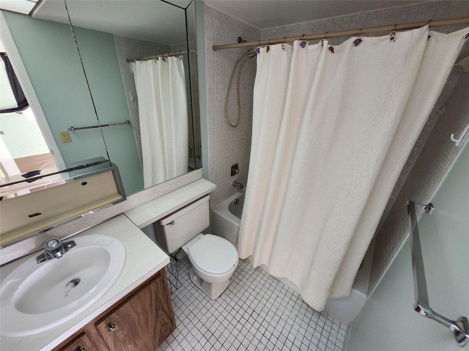 9661 Sunrise Lakes Boulevard, Unit 302, Sunrise, FL 33322 Photo