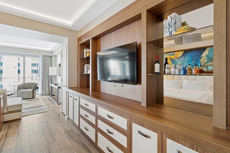 551 N Fort Lauderdale Beach, Unit H906, Fort Lauderdale, FL 33304 Photo