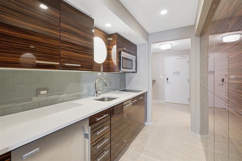 551 N Fort Lauderdale Beach, Unit H906, Fort Lauderdale, FL 33304 Photo