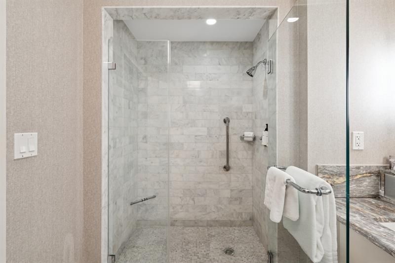 551 N Fort Lauderdale Beach, Unit H906, Fort Lauderdale, FL 33304 Photo