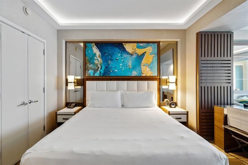 551 N Fort Lauderdale Beach, Unit H906, Fort Lauderdale, FL 33304 Photo