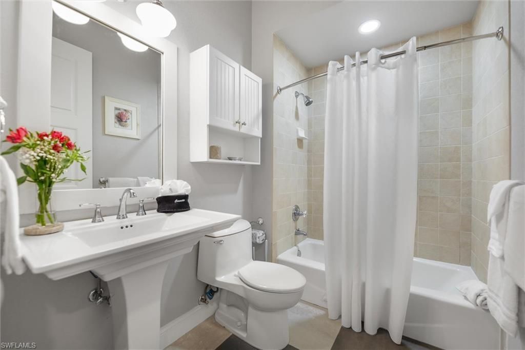 1124 Longifolia Ct, Captiva, FL 33924 Photo