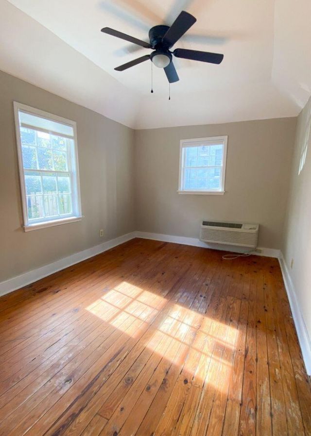 319 Ashley Avenue Photo 11