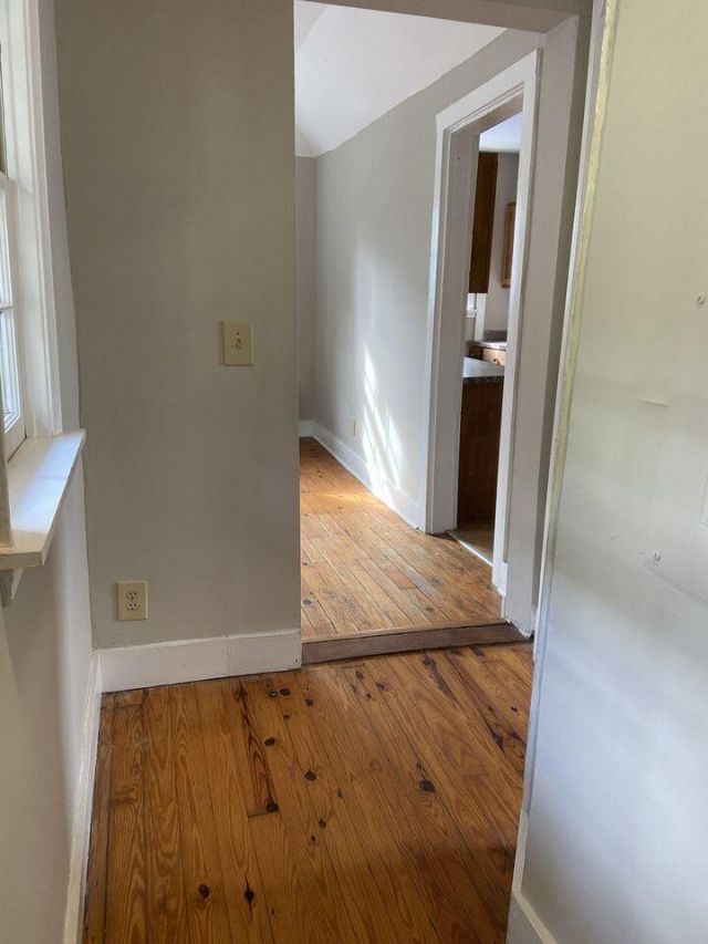 319 Ashley Avenue Photo 13