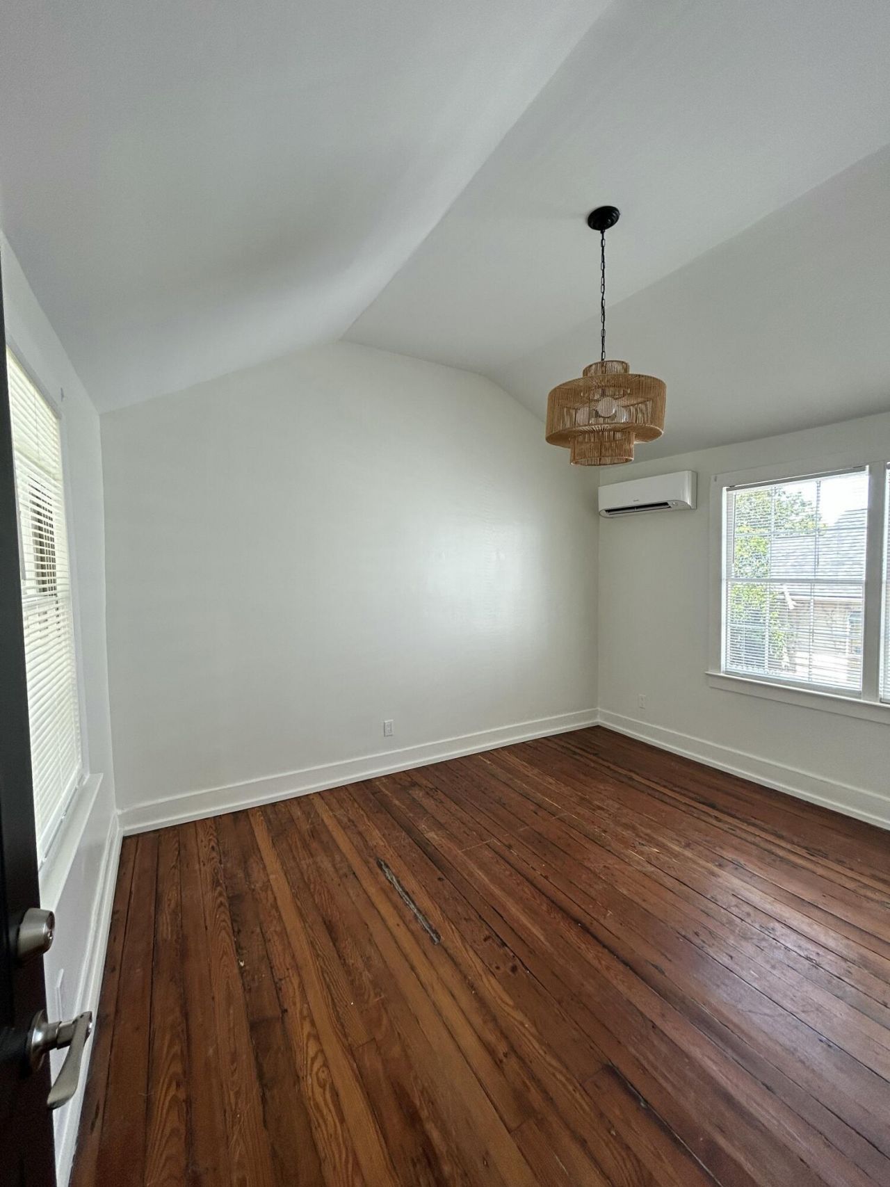 319 Ashley Avenue Photo 19