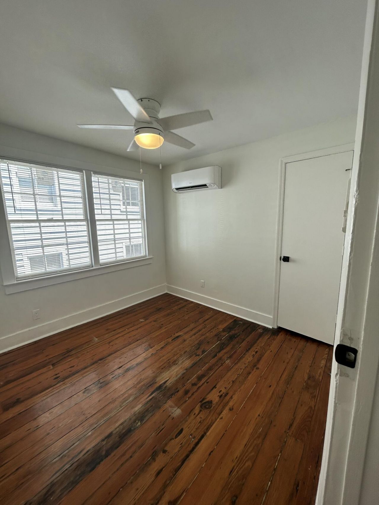 319 Ashley Avenue Photo 24