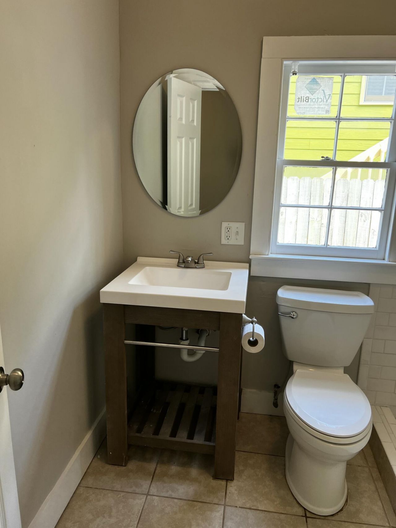 319 Ashley Avenue Photo 7