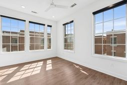 1 Barre Street photo 4