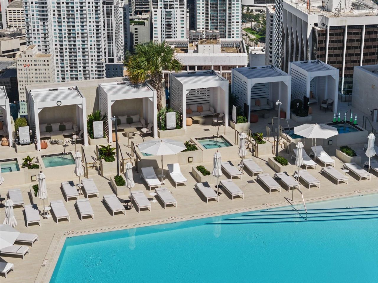 300 Biscayne Blvd Way, Unit 4909W, Miami, FL 33131 Photo