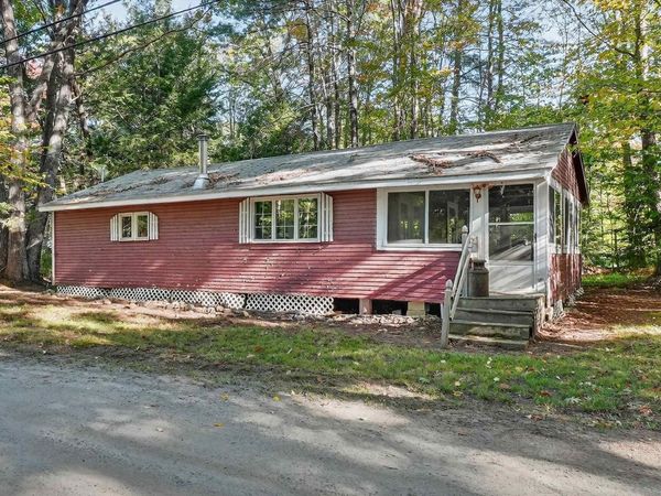 16 Sherwood Forest Drive, Canterbury, NH 03224