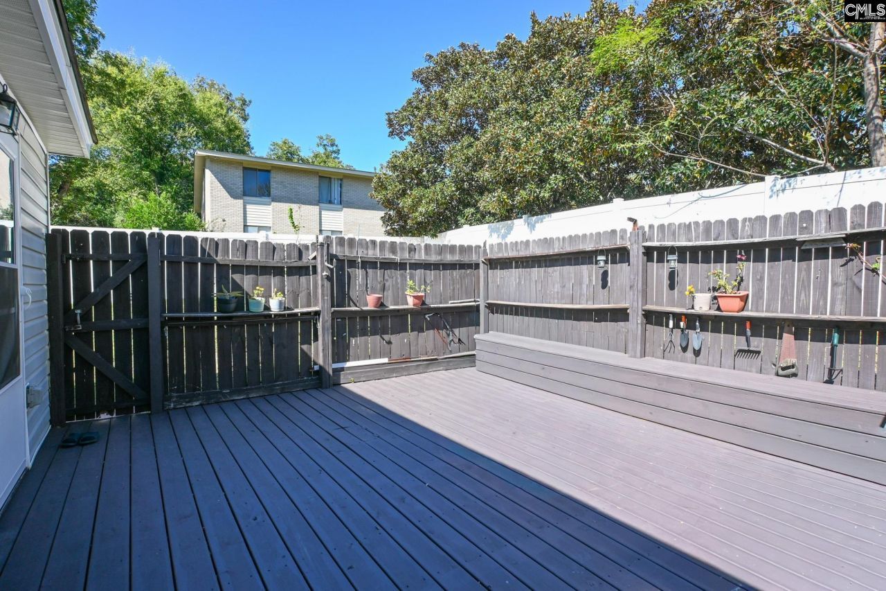 2000 Water Oak Drive Photo 24