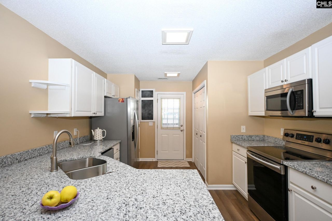 2000 Water Oak Drive Photo 9