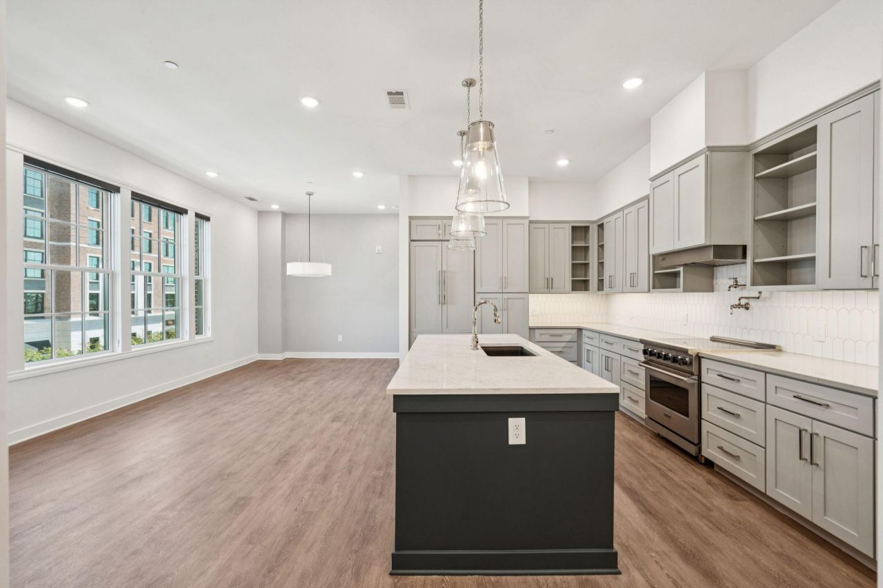 1 Barre Street Photo 14