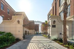 1 Barre Street photo 4