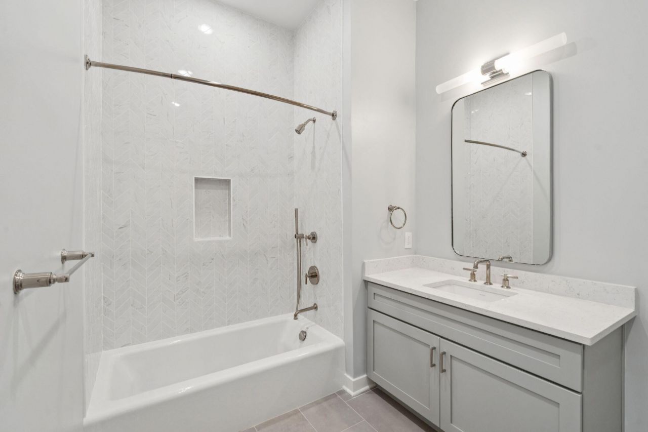 1 Barre Street Photo 9