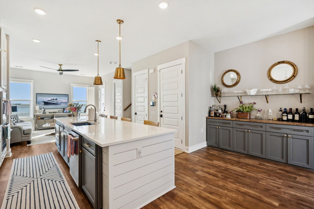 1109 Studdingsail Lane Photo 9