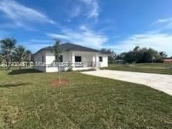 North Miami Beach, FL 33162