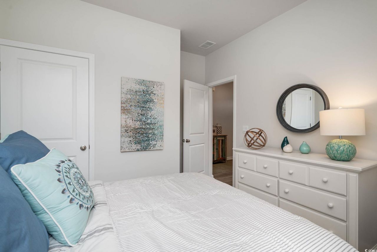 1370 Nokota Dr. Photo 19