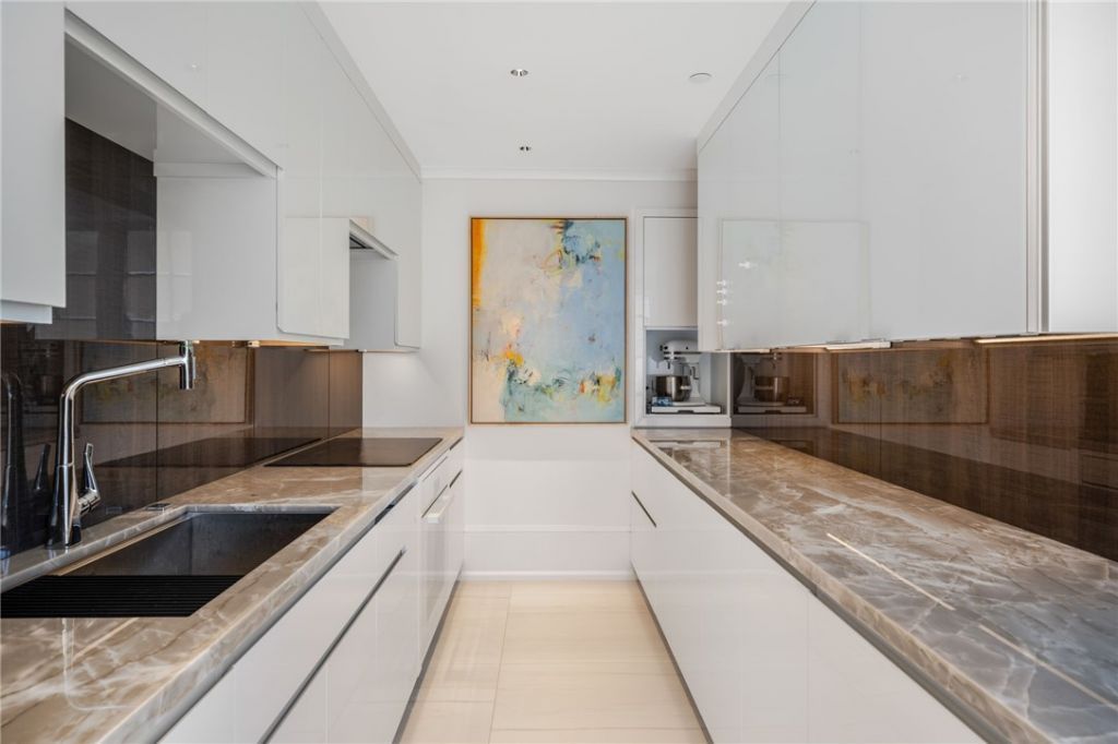 7 Royal Palm Point, Unit PHW, Vero Beach, FL 32960 Photo