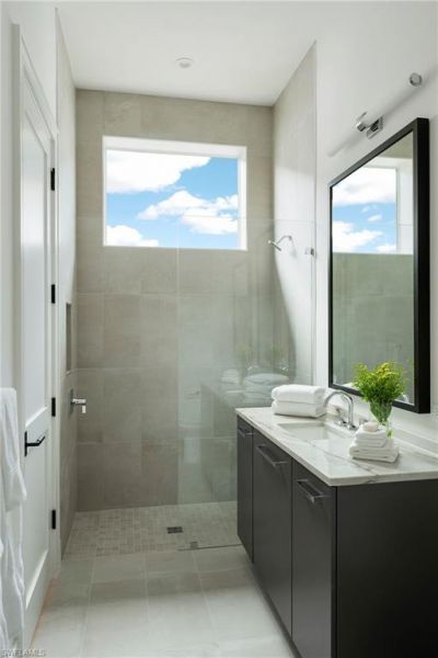 6704 Newport Rd, Naples, FL 34109 Photo