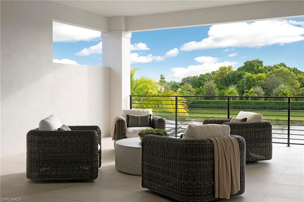 6704 Newport Rd, Naples, FL 34109 Photo