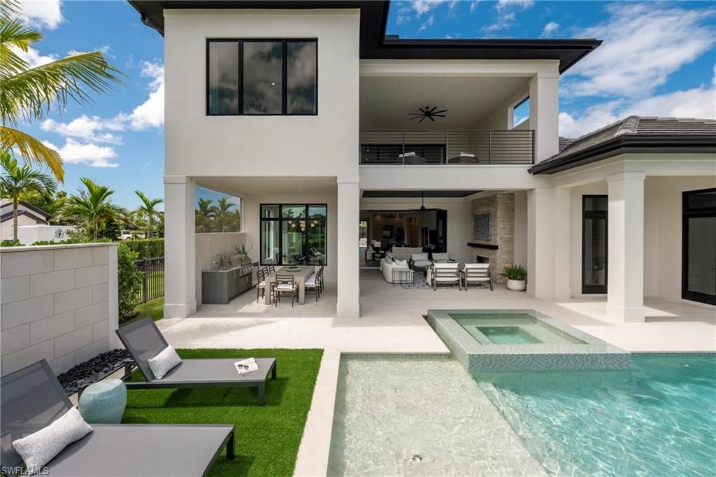 6704 Newport Rd, Naples, FL 34109 Photo