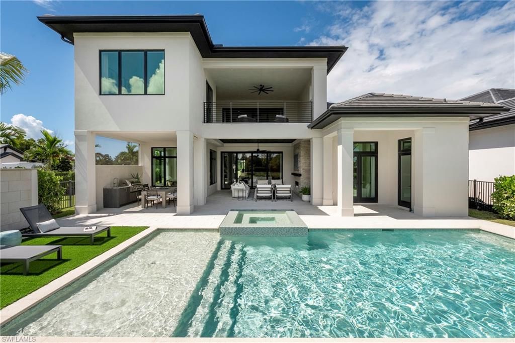 6704 Newport Rd, Naples, FL 34109 Photo