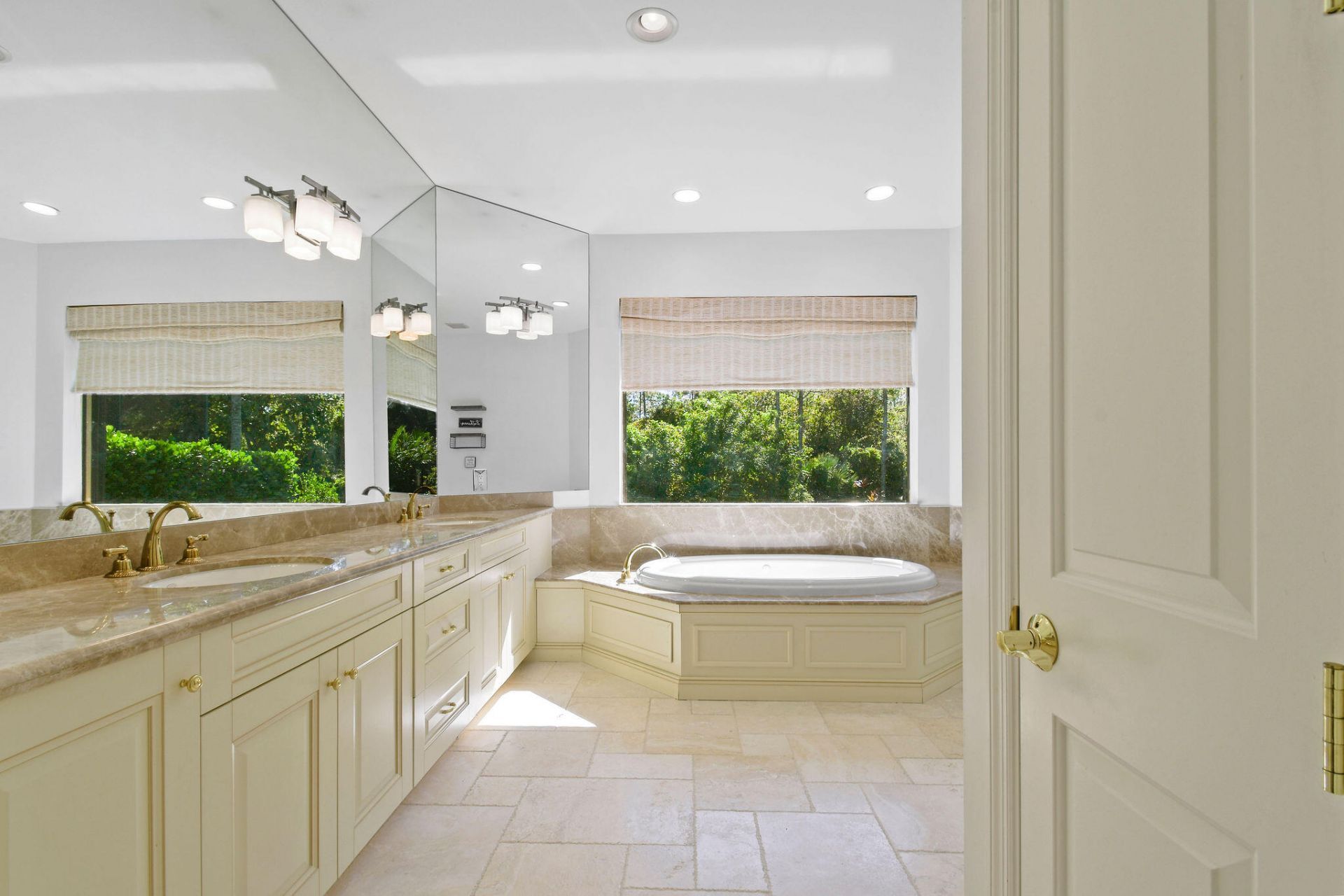 10405 SE Slash Pine Court, Hobe Sound, FL 33455 Photo