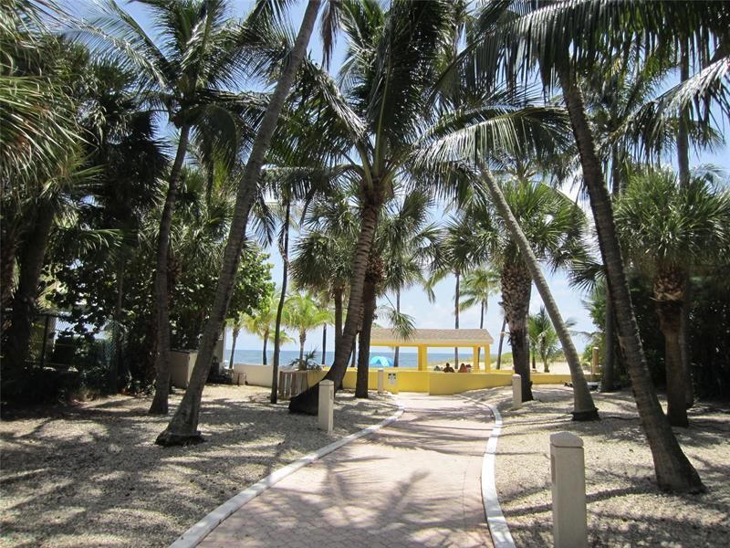 1421 S Ocean Boulevard, Unit 310, Pompano Beach, FL 33062 Photo