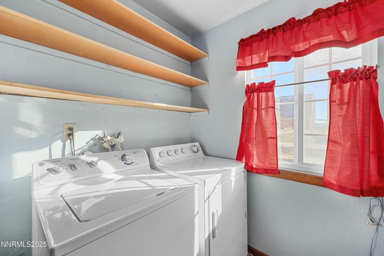 5895 Gentry Lane, Carson City, NV 89701 Photo